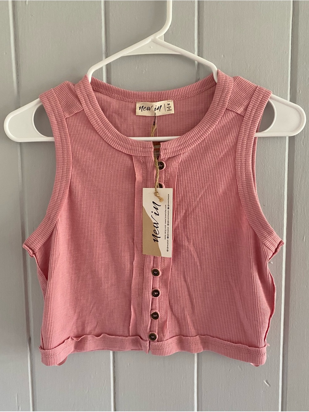 New In Pink Ribbed Button-Front Crop Top